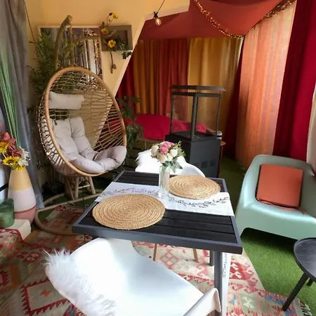 فندق مبيت وإفطار Lamour Oudon