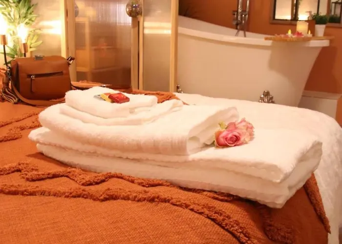 Lamour Bed & Breakfast